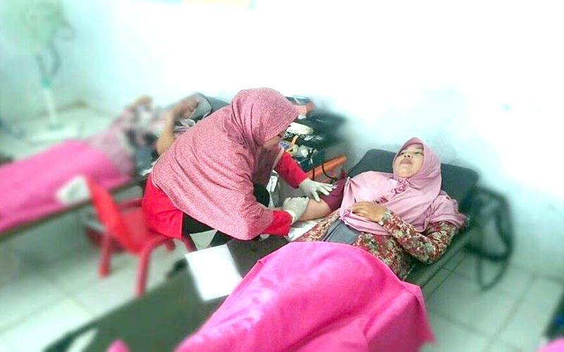 Donor Darah: Give Blood Save Life