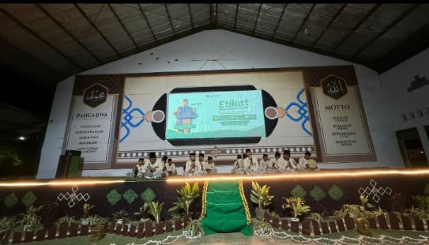Etiket Perpulangan: Menjadi Santri Dimanapun Berada