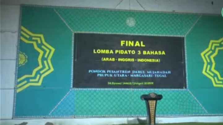 Final Lomba LP3B: Pidato Tiga Bahasa Santri Darul Mujahadah
