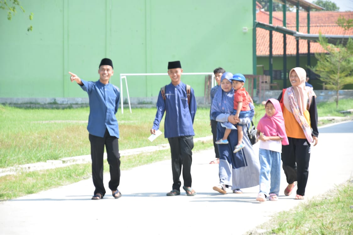 Kedatangan Santri Baru Putra Tahun Ajaran 2025/2026 di Pondok Pesantren Darul Mujahadah