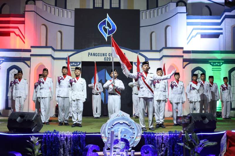 Panggung Gembira Devotion Generation: Tampilkan Kreativitas Santri dalam Balutan Bhinneka Tunggal Ika