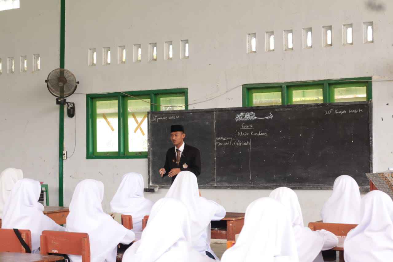 Pelaksanaan Amaliyah Tadris oleh Angkatan 627 Improvement Generation di Pesantren Darul Mujahadah