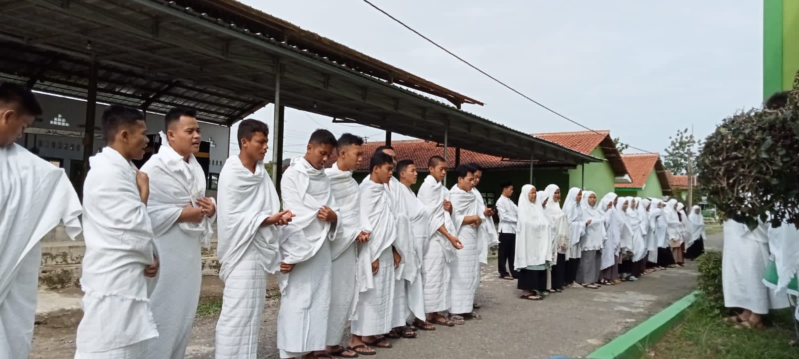 Calon Alumni 625 Sangat Antusias Mengikuti Pelatihan Manasik Haji