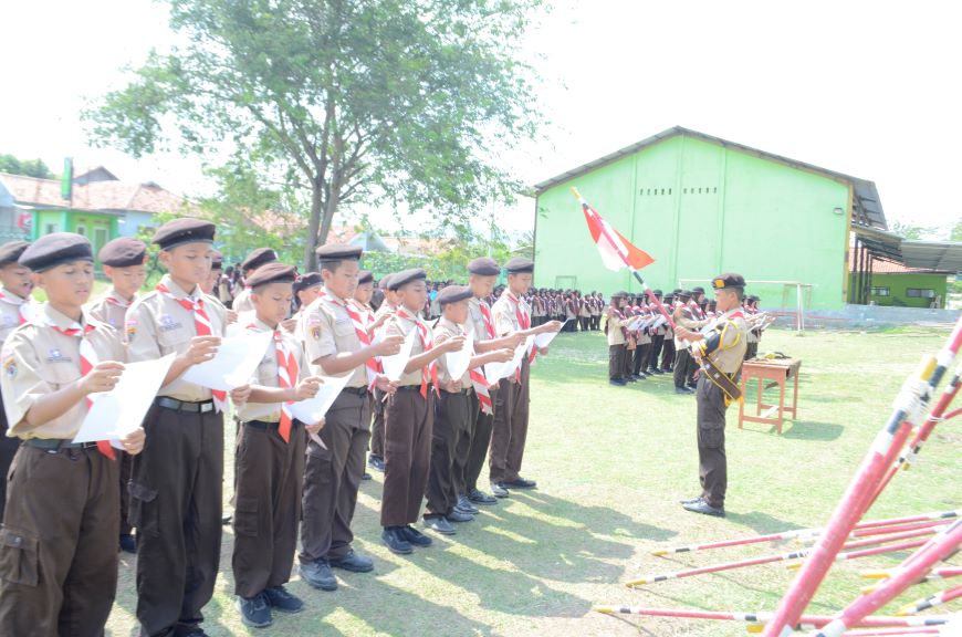 Penutupan Kegiatan Kepramukaan Semester Awal dan Pelantikan Resus Ponpes Darul Mujahadah 