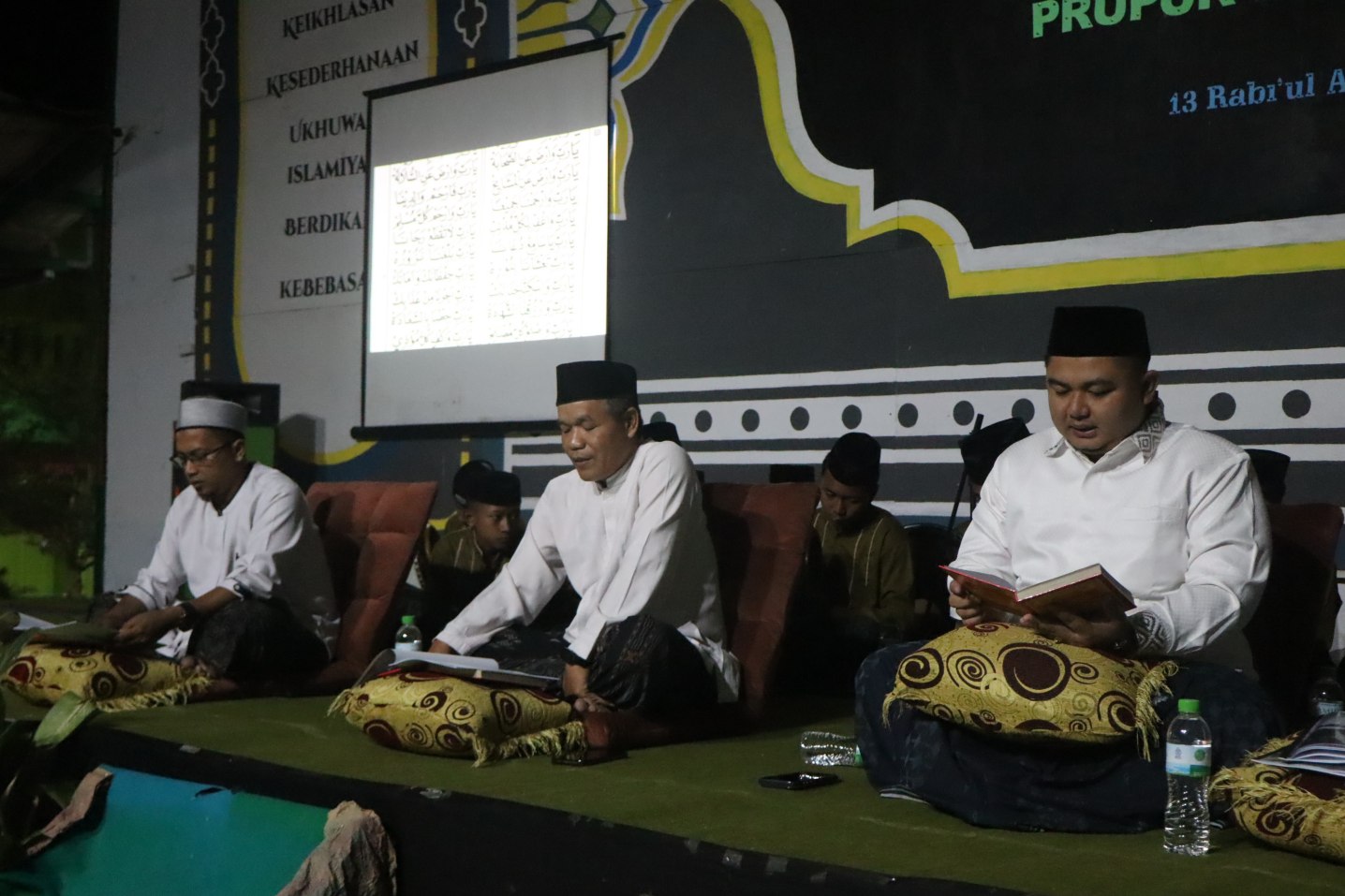 Peringatan Maulid Nabi Muhammad SAW di Pondok Pesantren Darul Mujahadah ‎