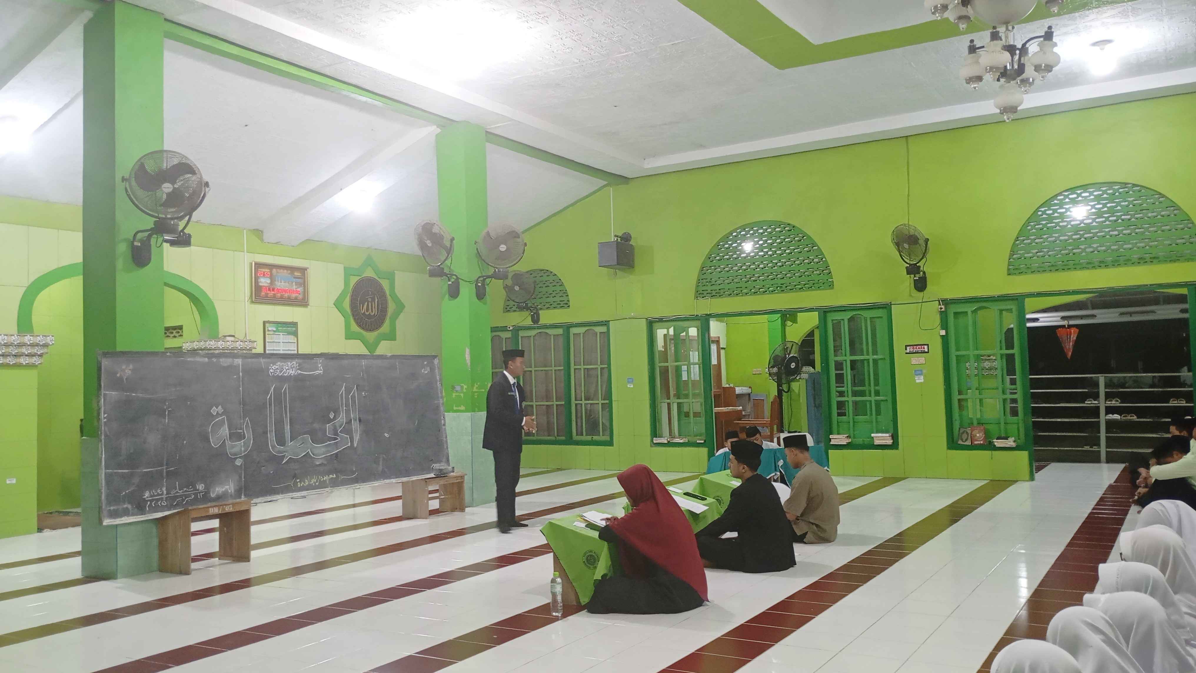 Seleksi Lomba Pidato 3 Bahasa LP3B: Santri Siap Melaju ke Babak Semifinal