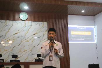 Membangun Guru yang Sadar dan Bahagia melalui Seminar 