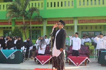 Pondok Pesantren Darul Mujahadah Gelar Upacara Peringatan Hari Santri Nasional 2026