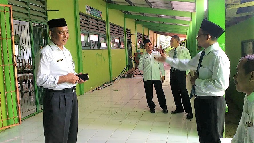 Tim Monitoring Kabupaten Tinjau UAMBN-BK di MA Darul Mujahadah 