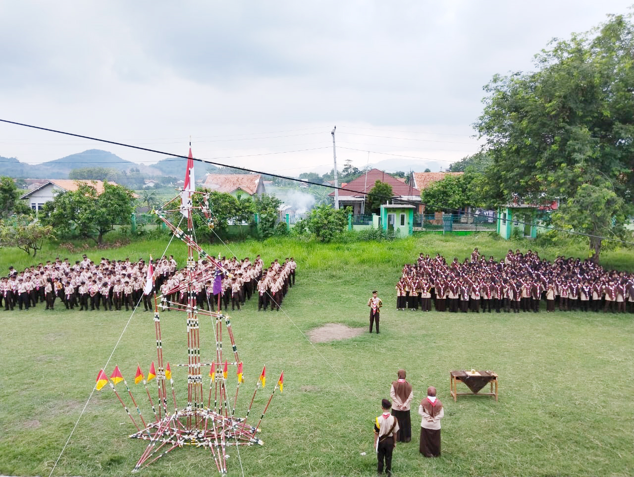 UPACARA PEMBUKAAN LATIHAN RUTIN KEPRAMUKAAN